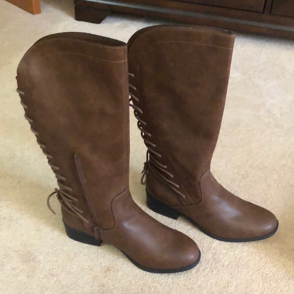 Women’s heeled boots